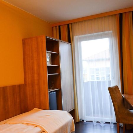 Hotel Roemerhof トゥルン エクステリア 写真